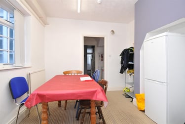 6 bed house, Bedford Park, North Hill, Plymouth, PL48HN - Image 7